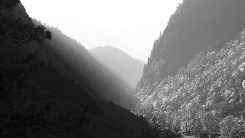 2026'da Kalorifer Kullanımı: Akıllı Kombiler, Yeşil Enerji ve İsveç Modeli Türkiye'de Nasıl Hayat Kurtarıyor?